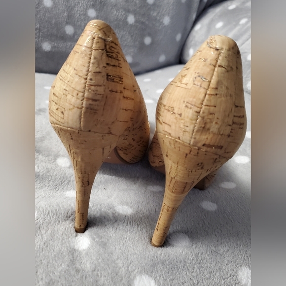 Brand new, never worn, Nine West heels - Picture 4 of 13